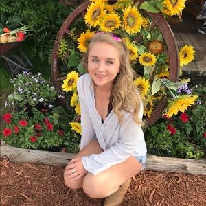 Meet your Posher, Alexa